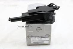    Nissan Qashqai 06-10  Nissan 28611JD000 