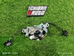   Honda Freed 72050SYYJ01 GB4,   