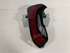   Toyota AQUA 81551-52F30 52-337