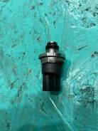    Mitsubishi Carisma 99-04. MR560127 DA 1.8L 4G93 