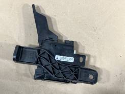   Toyota Land Cruiser 2014 8273160242 URJ 202 1UR-FE 
