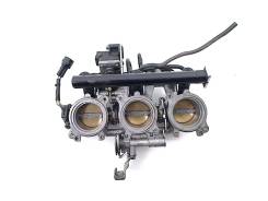      Triumph Street Triple R 675 2013-> [H0001182772] 