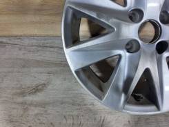 Renault Sandero   r15 