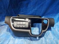   - Honda N-Box 2011 JF1 S07A 