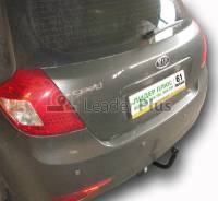   KIA CEE'D(ED) () 2007-2012/Hyundai I 30 (FD) 2008-2012 Leader plus 