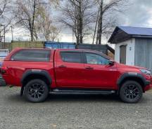  Toyota Hilux REVO 