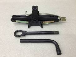 ������� Renault Kaptur (1) 2016-2022 [995506680R] ����