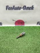     Toyota Caldina 2001 8942235010 ST215 3S-FE 