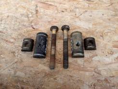   Toyota Land Cruiser 100 - 
