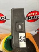   Toyota Avensis 5844105010 AZT250 