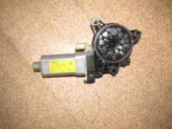     (824603S001) Hyundai Sonata (YF) 