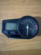     Yamaha YZF-R1 (1998-2000 ) 