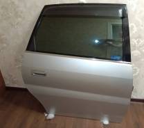 ����� ������ ������ Toyota Nadia