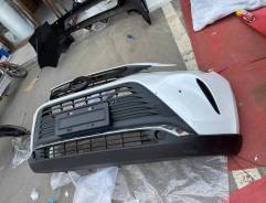    Toyota Harrier 20-25.   