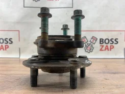 ������� �������� Mazda 3 BM BJS73304X ����