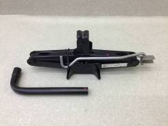 ������� Renault Duster (HS) 2010-2021 [995509237R] ����