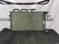 �������� ��������� �������� Audi Skoda Volkswagen VAG 1K0 121 251 P ����