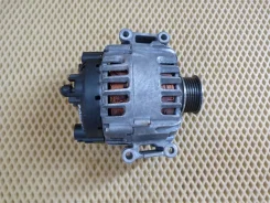 ��������� VW Passat [B7] 2011-2015 (06H903017E) ����