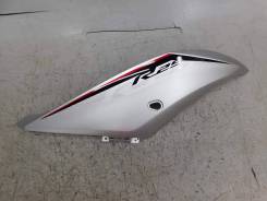    Yamaha YZF-R3 BS7-F835V-00 051041 