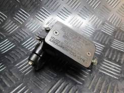   Suzuki GSX1300R Hayabusa 99-2007 