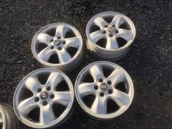 ����� ����