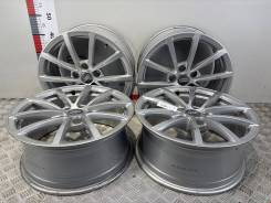   Audi A6 C8 (2018-2024) 4K0601025 