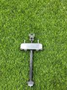 ������������ ����� Toyota Camry 2018-2024 6861033132 V70/V75, �������� ����