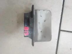 ������� ����� Nissan Sunny 1990-1993 48643 B13 GA13DS ����