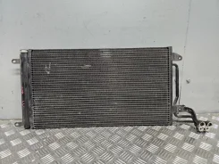 �������� ������������ Audi A1 6R0820411G 8X CAX 1.4T ����