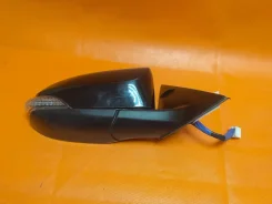 ������� ������ Toyota Camry 2011-2018 �������� ����