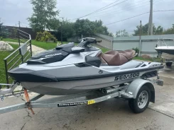 ������ ��������� BRP SEA-DOO GTX Limited 300 ����