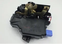 ����� ����� (VW) ������ ����� Quattro Freni QF10K00029 ������ 5TA839015L ����