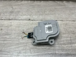 ����������� �������� ����� Chevrolet Aveo 2012 95017988 T300 F16D4 ����