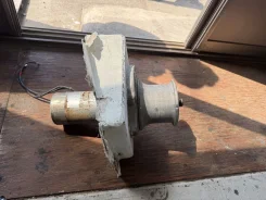 ����������� ������� ������� Iwasaki 24V 750W �� �� �� ����