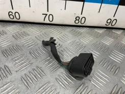 ������ ���� 10 ��������� [�/�] VAG 6R0973735 ����